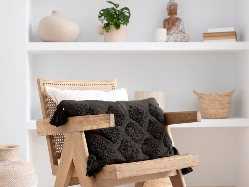 creative-fengshui-practice-living-room-arrangement